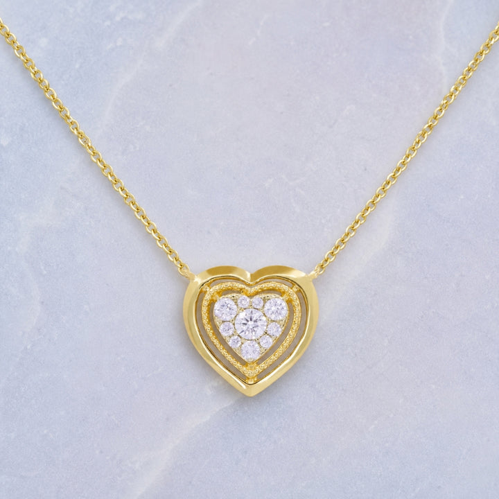 N1678 - 14K Yellow Gold Diamond Heart Necklace