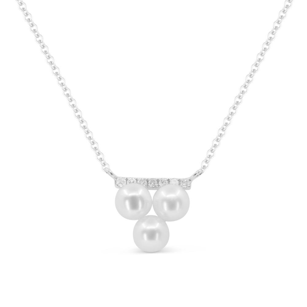 Beautiful Hand Crafted 14K White Gold 5MM Pearl And Diamond Essentials Collection Necklace