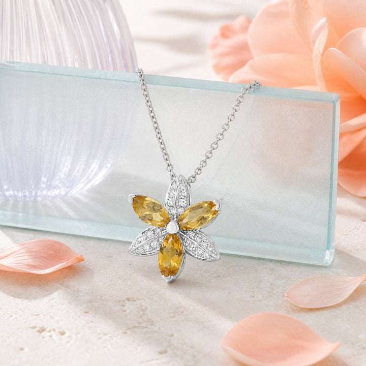 N1728 - 14K Gold Flower Pendant