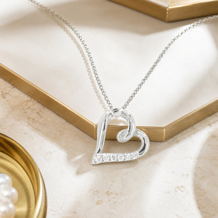 N1733 - 14K Gold Diamond Heart Pendant
