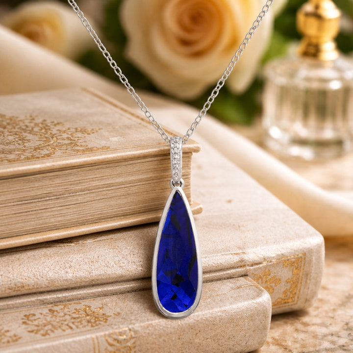 N1735 - 14K Gold Pear Pendant