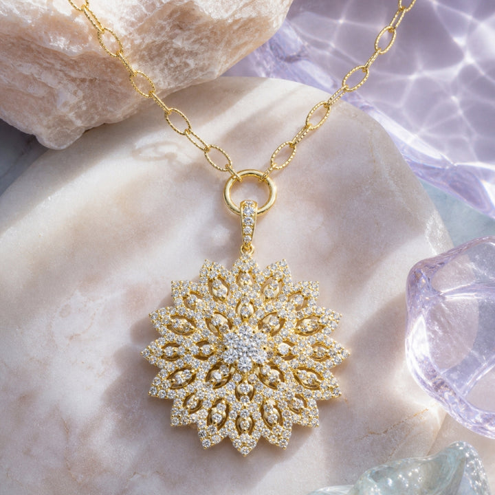 N1847 - 14K Gold Diamond Pendant