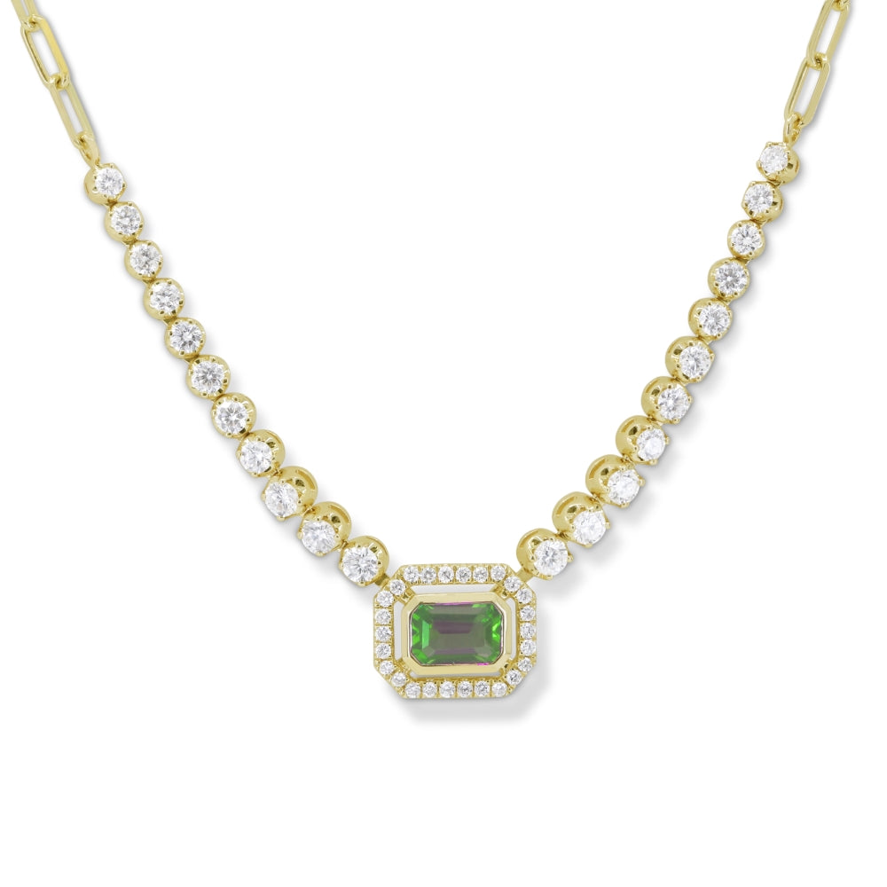 Beautiful Hand Crafted 14K Yellow Gold 4X6MM Tsavorite And Diamond Milano Collection Necklace