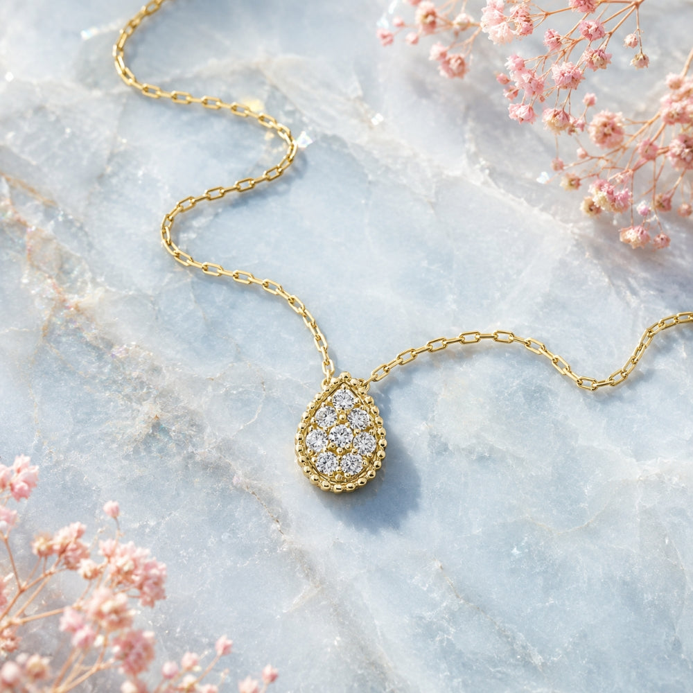 N1986 - 14K Yellow Gold Diamond Pear Necklace