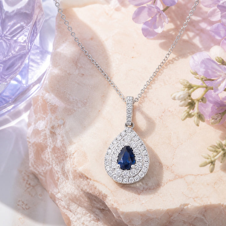 N2116 - 18K White Gold Sapphire Pendant