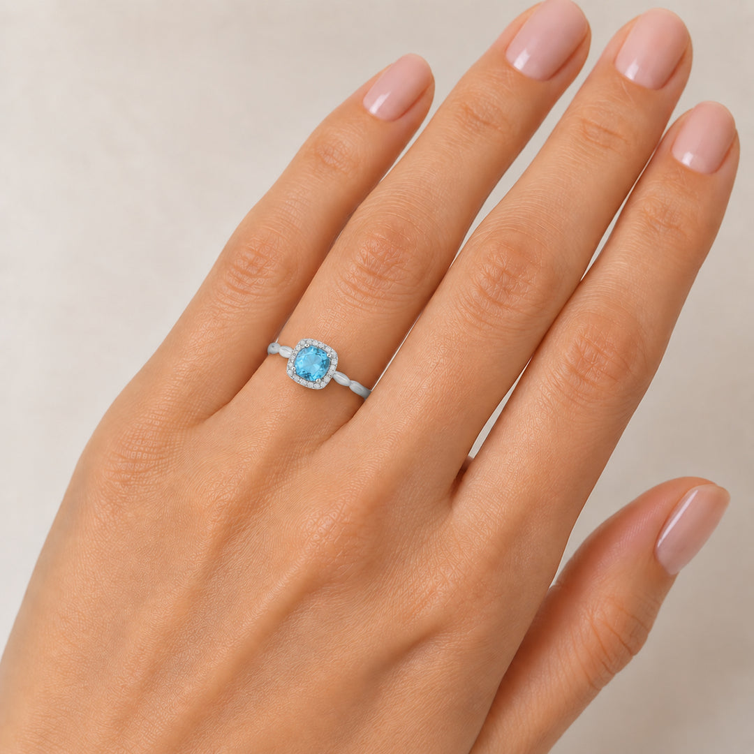 R1030 - 14K Gold Cushion Ring