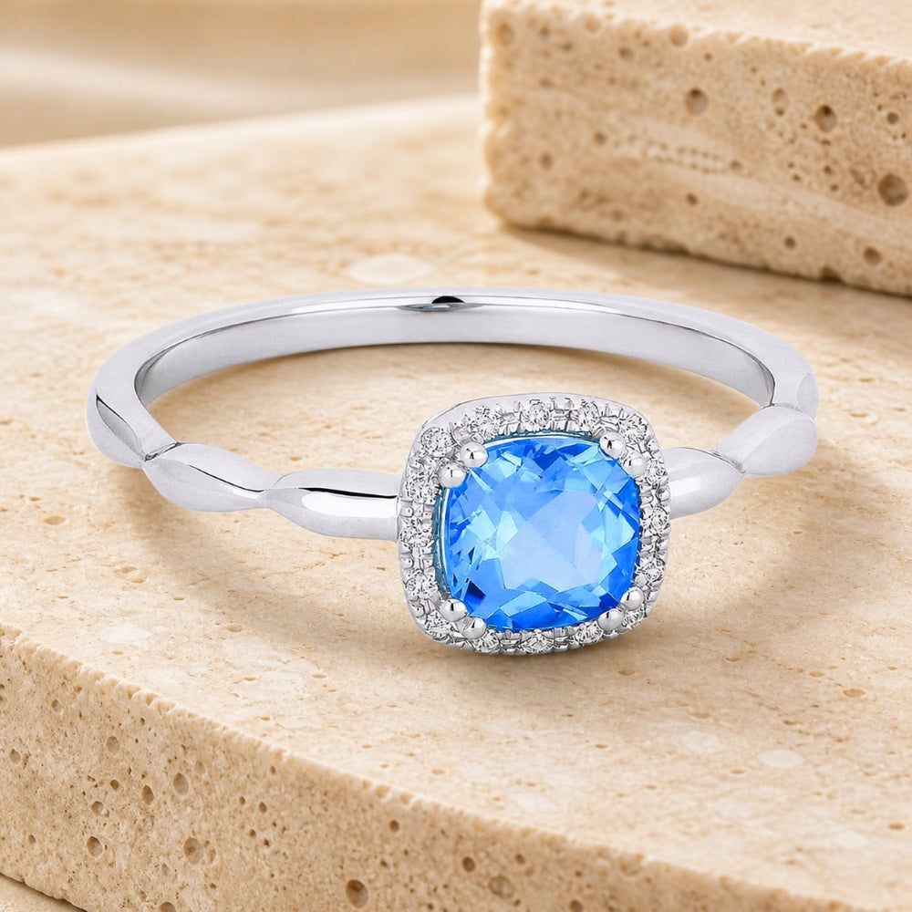 R1030 - 14K Gold Cushion Ring