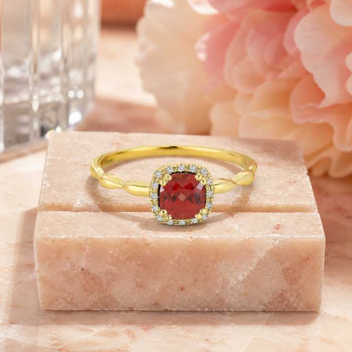 R1030 - 14K Gold Cushion Ring
