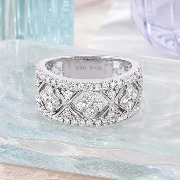 R1043 - 14K Gold Diamond Clover Ring