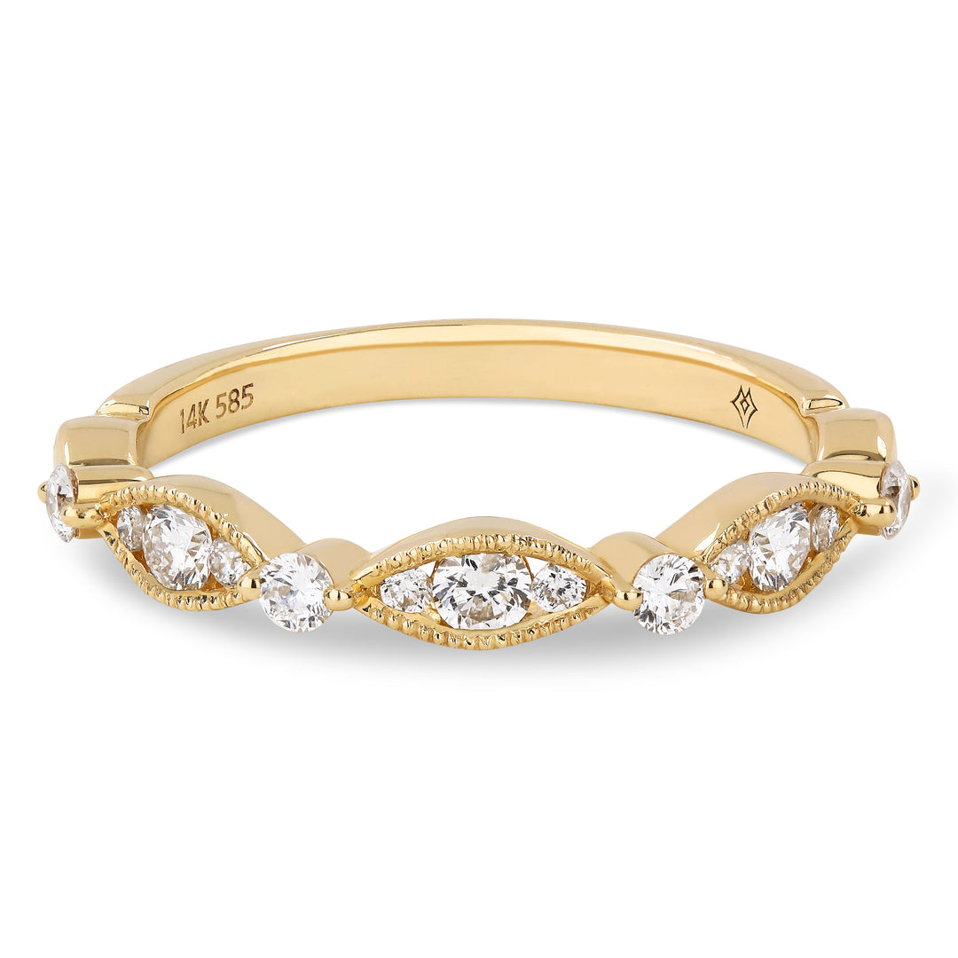 Beautiful Hand Crafted 14K Yellow Gold White Diamond Milano Collection Ring