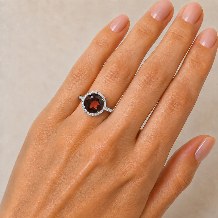 R1065 - 14K Gold Round Ring
