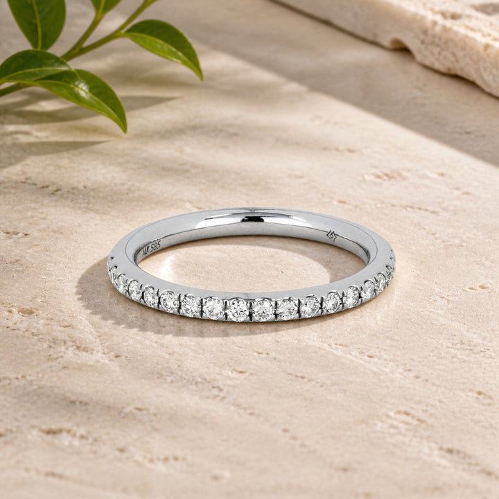 R1068 - 14K Gold Diamond Stackable Ring