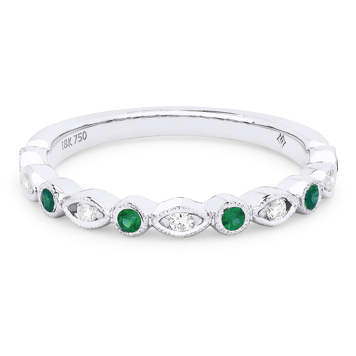 Beautiful Hand Crafted 14K White Gold 2MM Emerald And Diamond Arianna Collection Ring