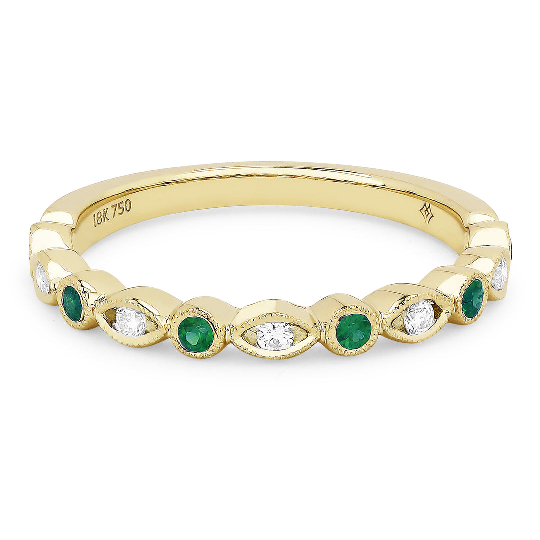 Beautiful Hand Crafted 14K Yellow Gold 2MM Emerald And Diamond Arianna Collection Ring