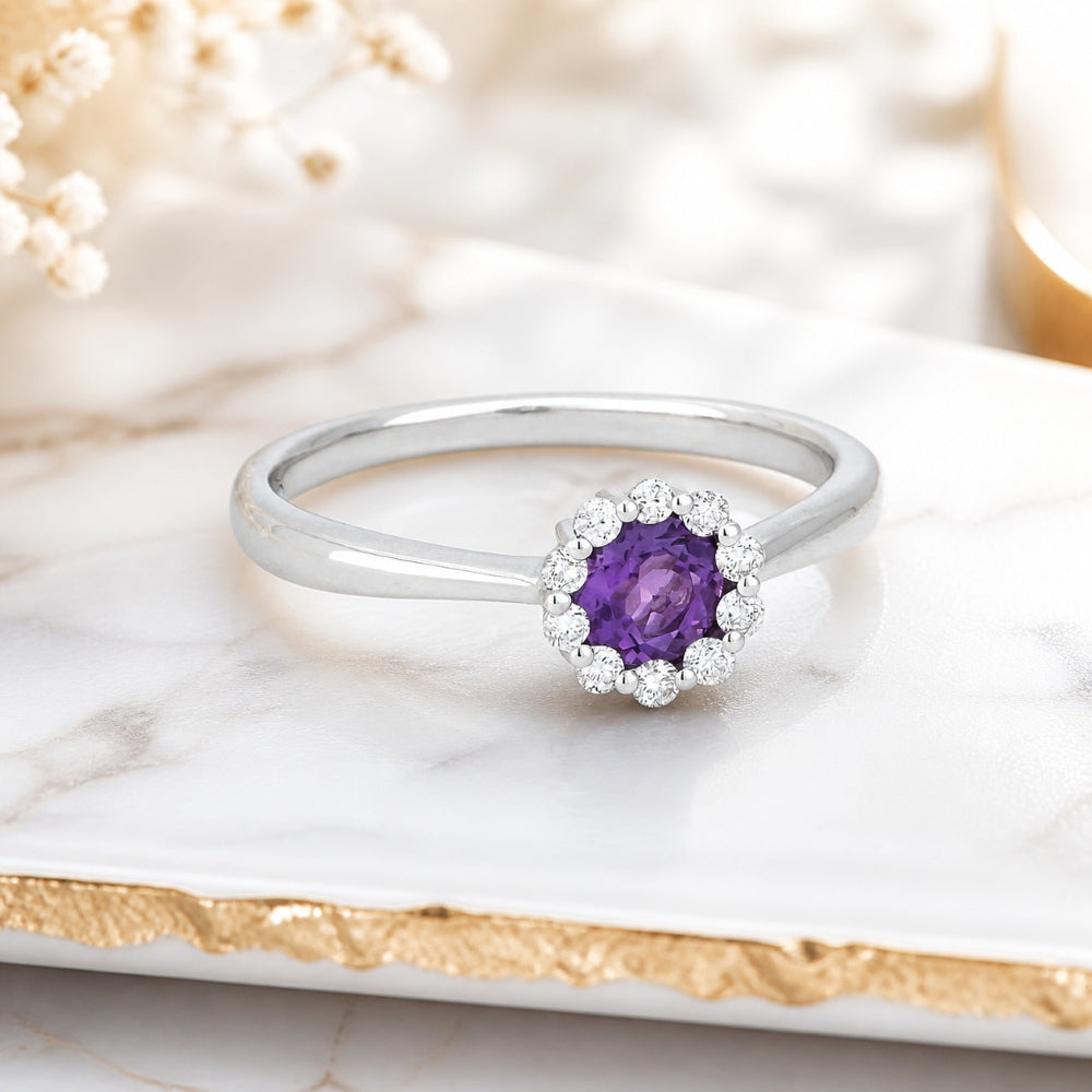 R1073 - 14K Gold Round Ring
