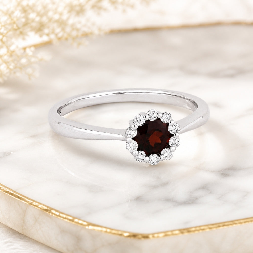 R1073 - 14K Gold Round Ring