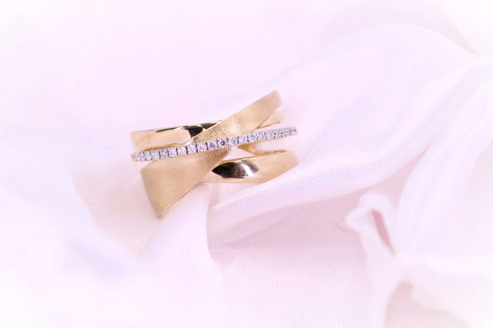 R1125 - 14K Yellow Gold Diamond Cocktail Ring