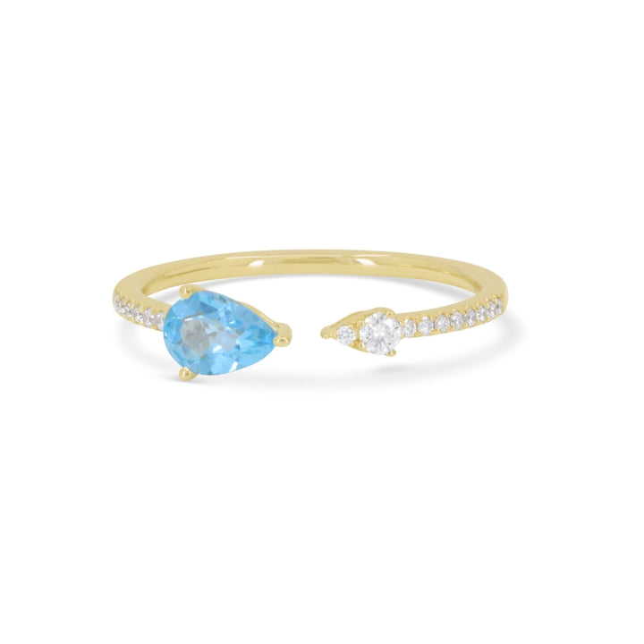 Beautiful Hand Crafted 14K Yellow Gold  Swiss Blue Topaz And Diamond Essentials Collection Ring