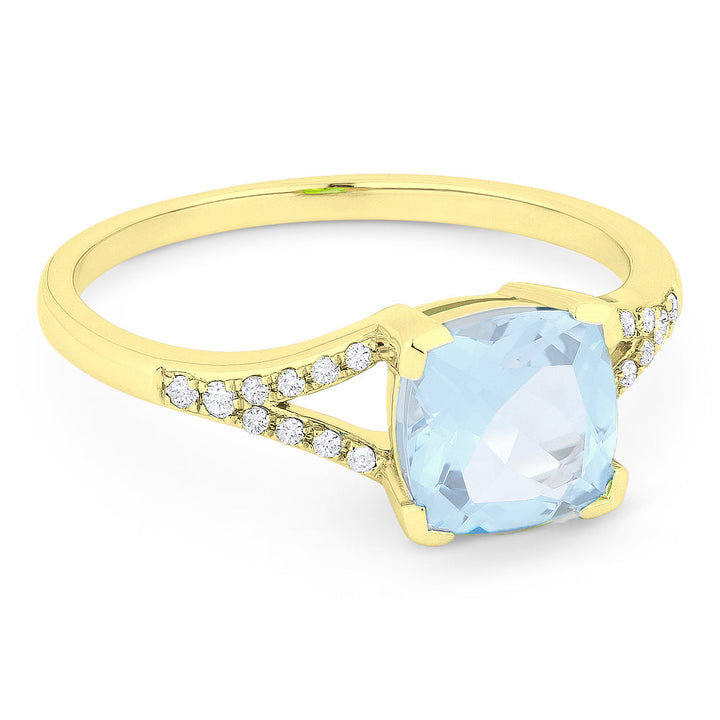 Beautiful Hand Crafted 14K Yellow Gold 6MM Aquamarine And Diamond Essentials Collection Ring