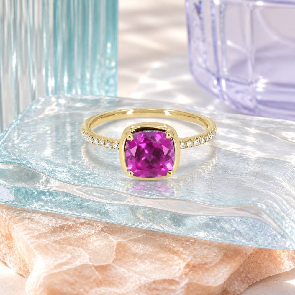 R1144 - 14K Gold Ring