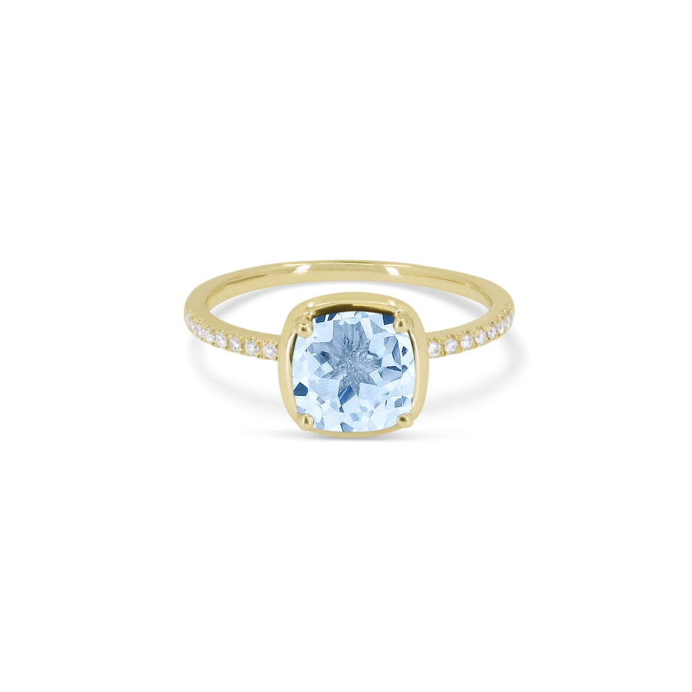 Beautiful Hand Crafted 14K Yellow Gold  Swiss Blue Topaz And Diamond Essentials Collection Ring