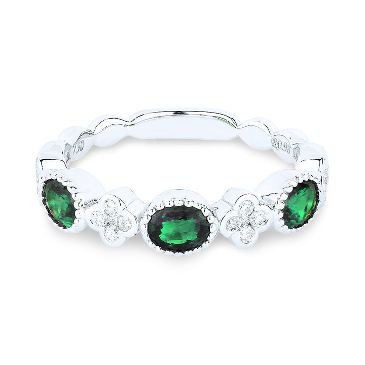 Beautiful Hand Crafted 14K White Gold 4X5MM Emerald And Diamond Arianna Collection Ring