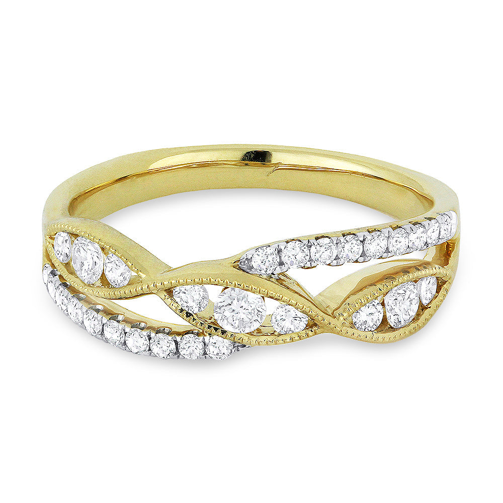 Beautiful Hand Crafted 14K Yellow Gold White Diamond Milano Collection Ring