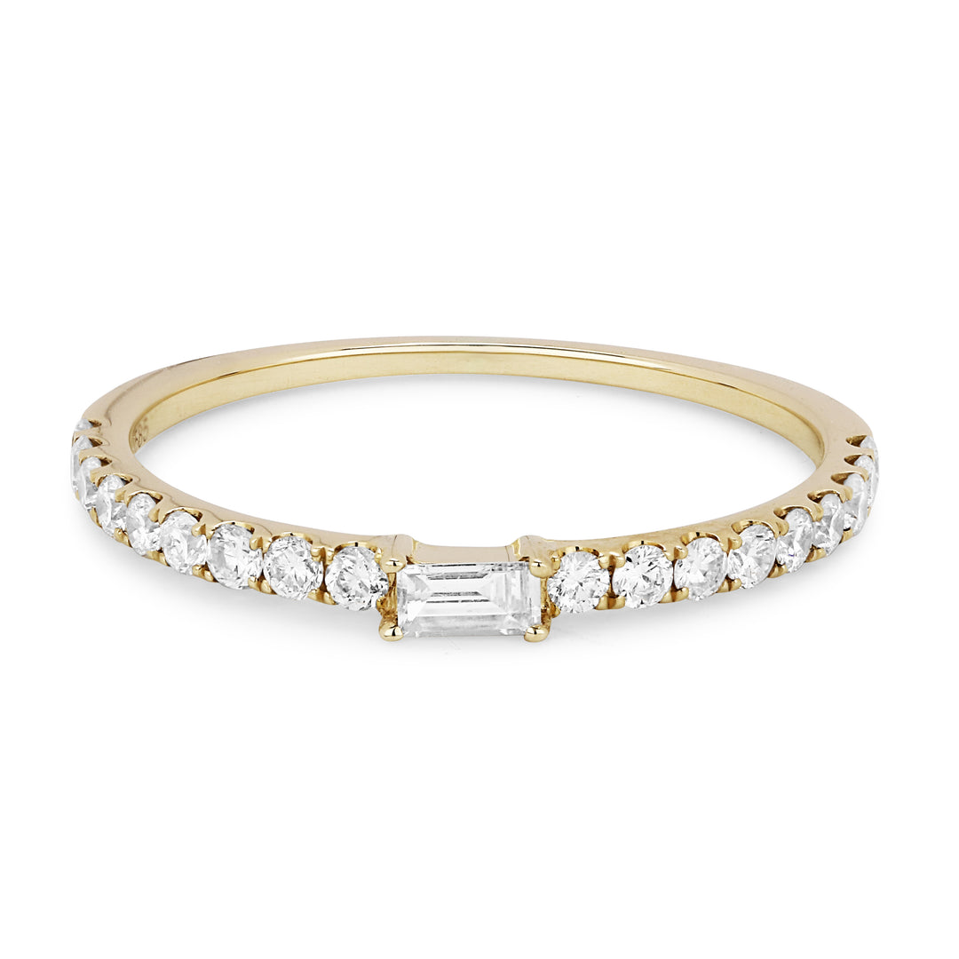 Beautiful Hand Crafted 14K Yellow Gold White Diamond Milano Collection Ring