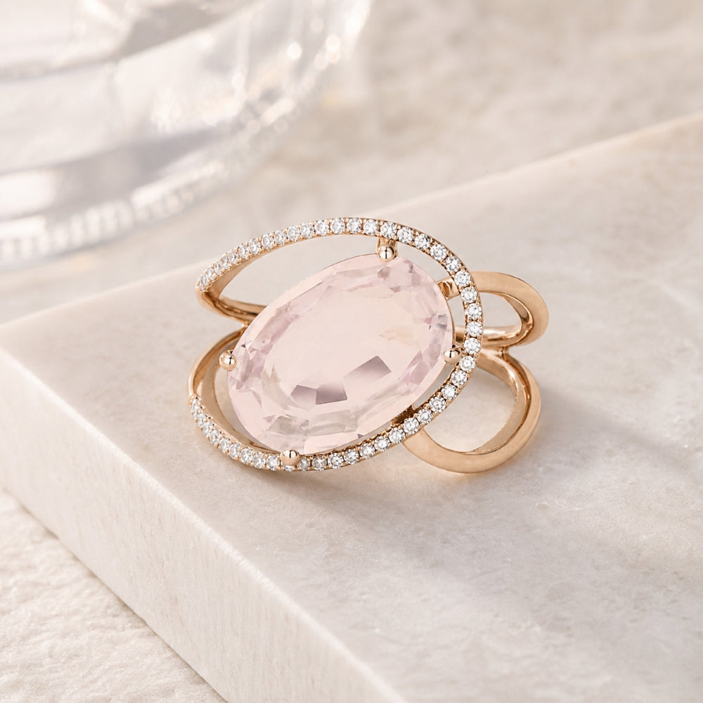R1339 - 14K Gold Oval Ring