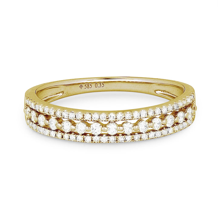 Beautiful Hand Crafted 14K Yellow Gold White Diamond Milano Collection Ring