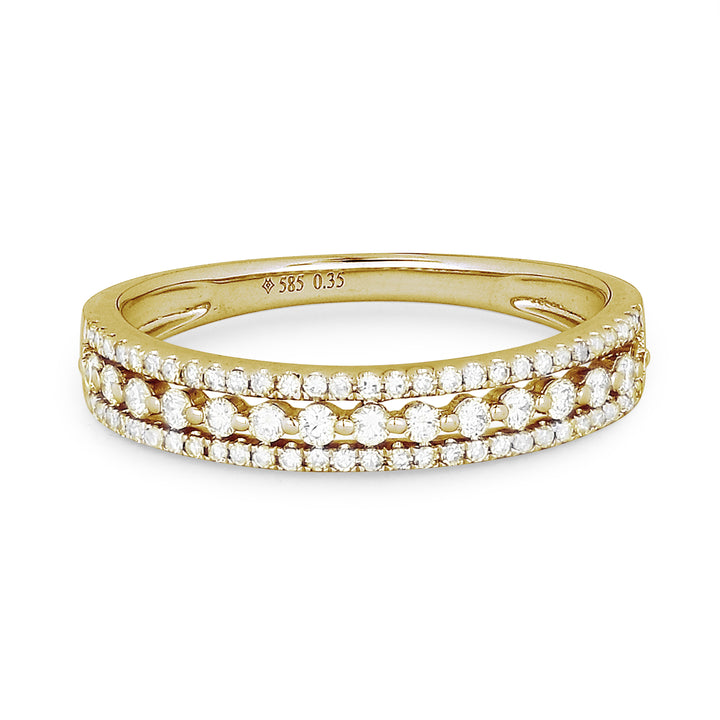 Beautiful Hand Crafted 14K Yellow Gold White Diamond Milano Collection Ring