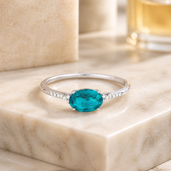 R1444 - 14K Gold Oval Ring