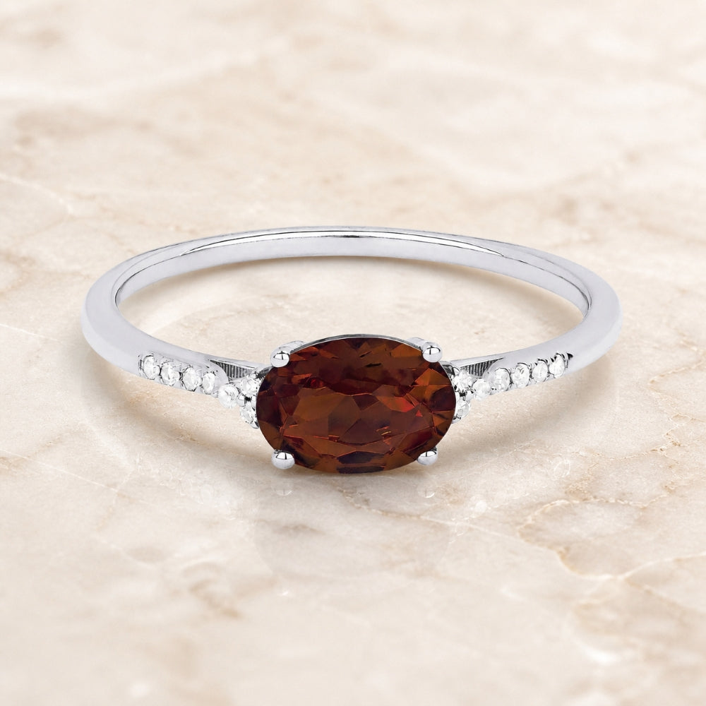 R1444 - 14K Gold Oval Ring