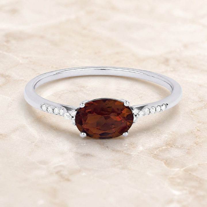R1444 - 14K Gold Oval Ring