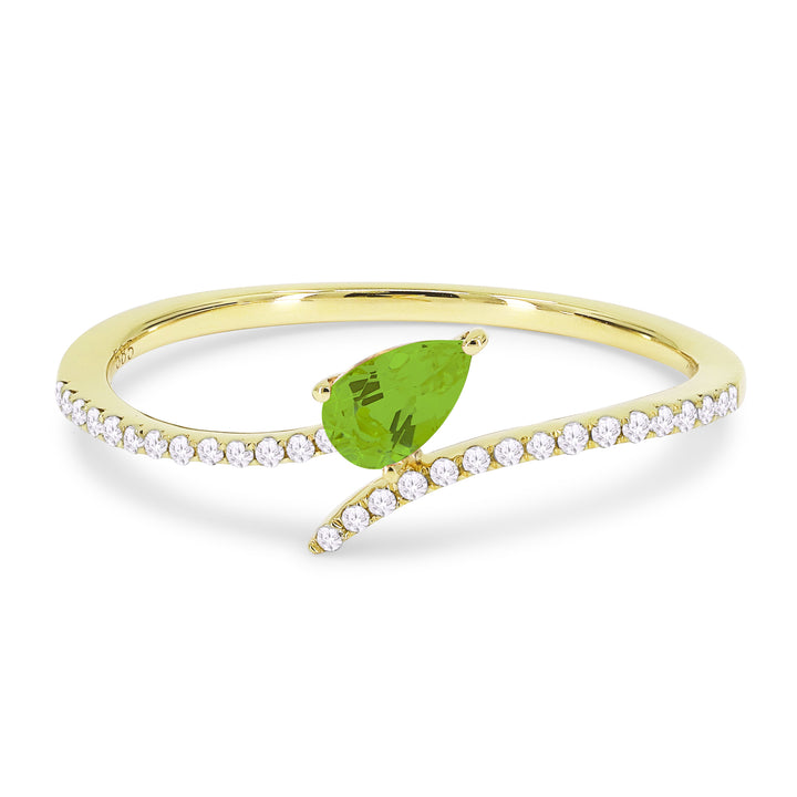 Beautiful Hand Crafted 14K Yellow Gold 3x5MM Peridot And Diamond Essentials Collection Ring