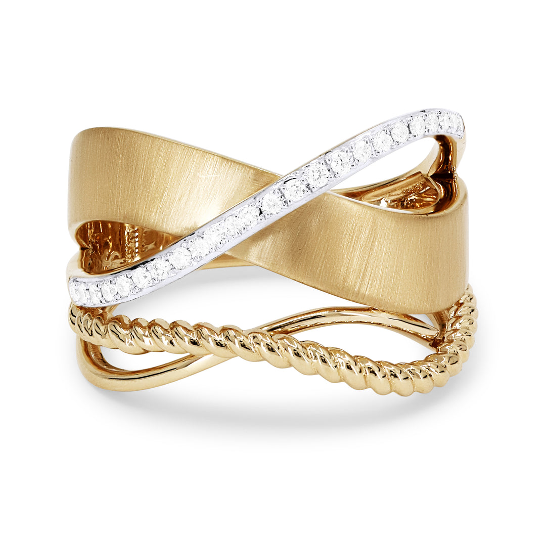 Beautiful Hand Crafted 14K Yellow Gold White Diamond Milano Collection Ring