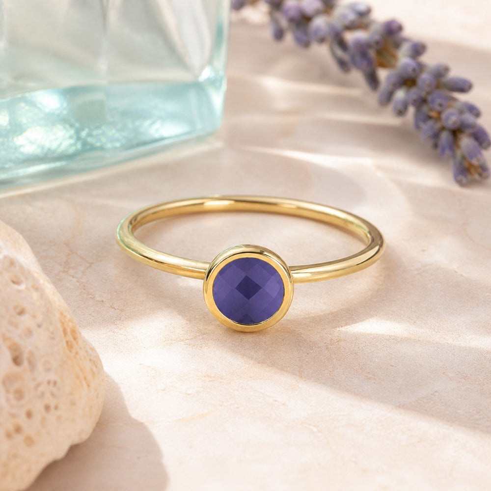 R1497 - 14K Gold Round Ring