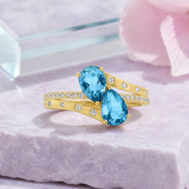 R1549 - 14K Yellow Gold Ring