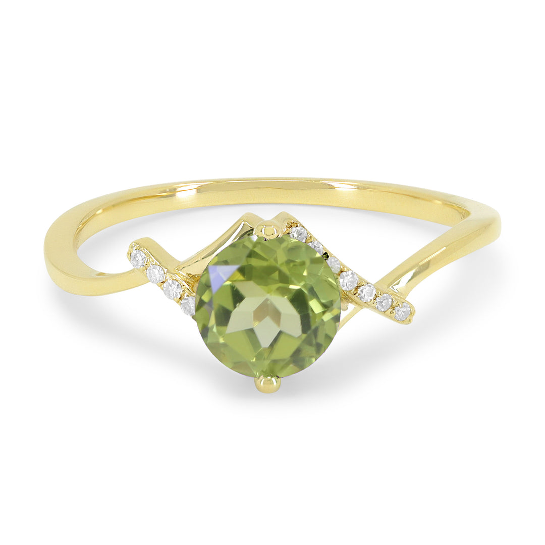 Beautiful Hand Crafted 14K Yellow Gold 6MM Peridot And Diamond Essentials Collection Ring
