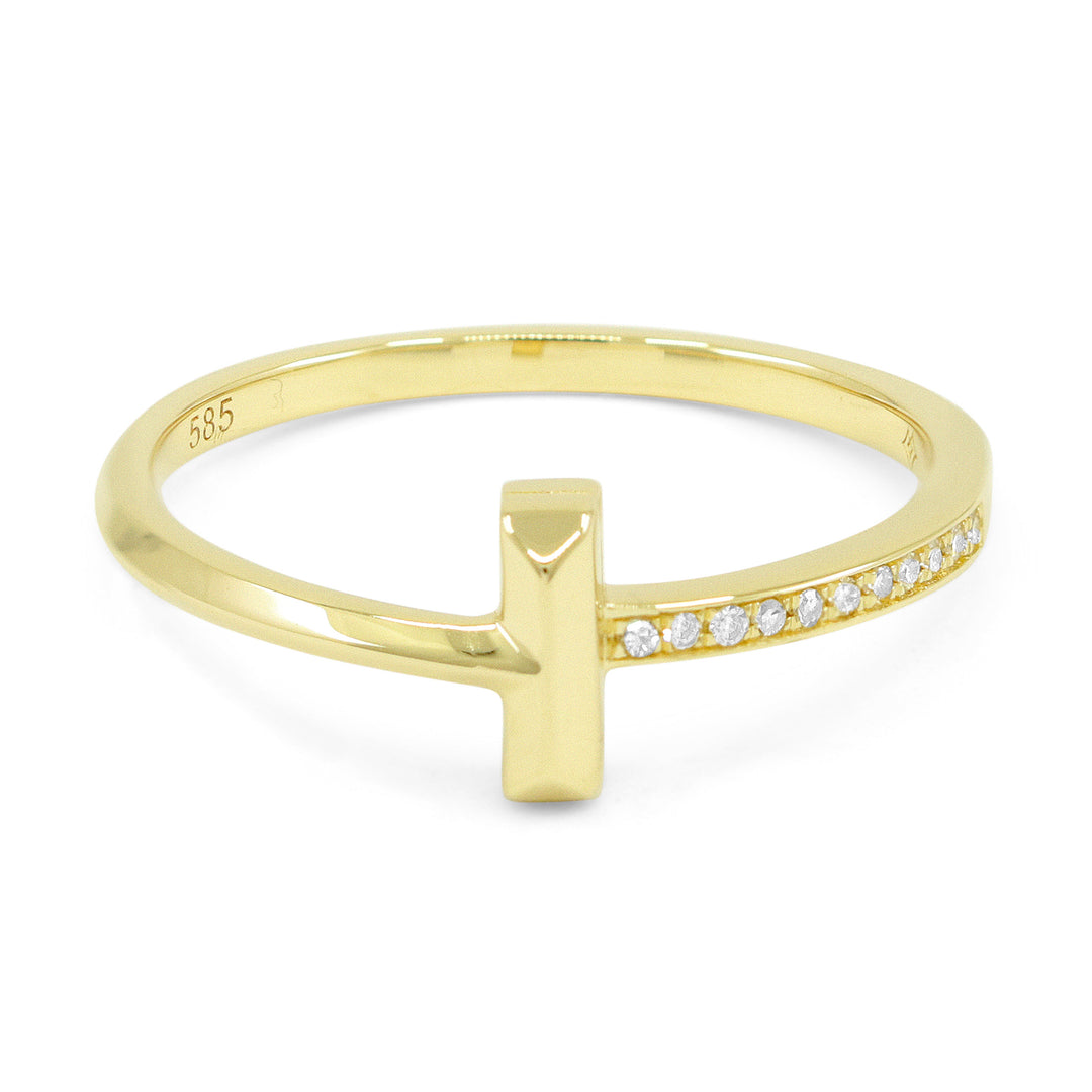 Beautiful Hand Crafted 14K Yellow Gold White Diamond Milano Collection Ring