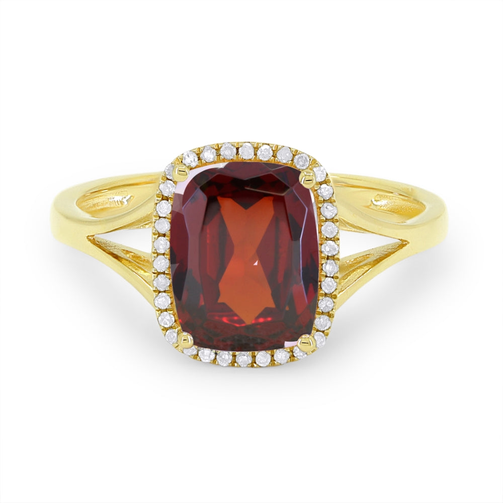 Beautiful Hand Crafted 14K Yellow Gold 7X9MM Garnet And Diamond Essentials Collection Ring