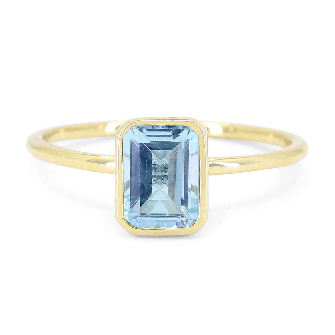 Beautiful Hand Crafted 14K Yellow Gold 5X7MM Blue Topaz And Diamond Essentials Collection Ring