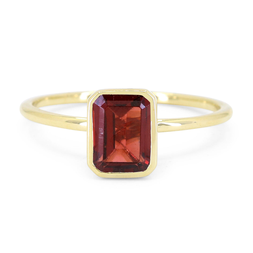 Beautiful Hand Crafted 14K Yellow Gold 5X7MM Garnet And Diamond Essentials Collection Ring