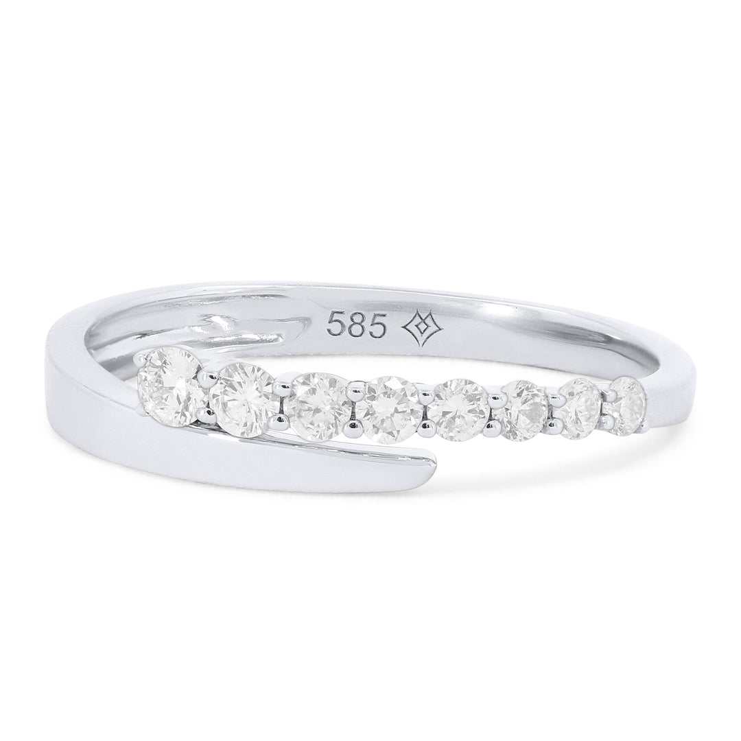 Beautiful Hand Crafted 14K White Gold White Diamond Milano Collection Ring