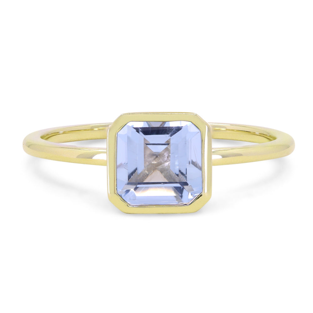 Beautiful Hand Crafted 14K Yellow Gold 6X6MM Aquamarine And Diamond Essentials Collection Ring