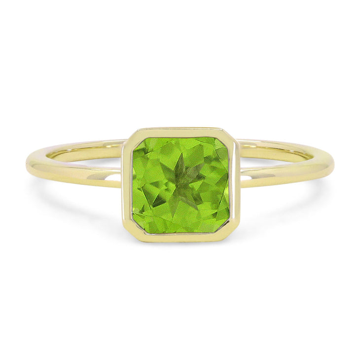 Beautiful Hand Crafted 14K Yellow Gold 6x6MM Peridot And Diamond Essentials Collection Ring