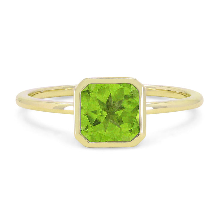 Beautiful Hand Crafted 14K Yellow Gold 6X6MM Peridot And Diamond Essentials Collection Ring