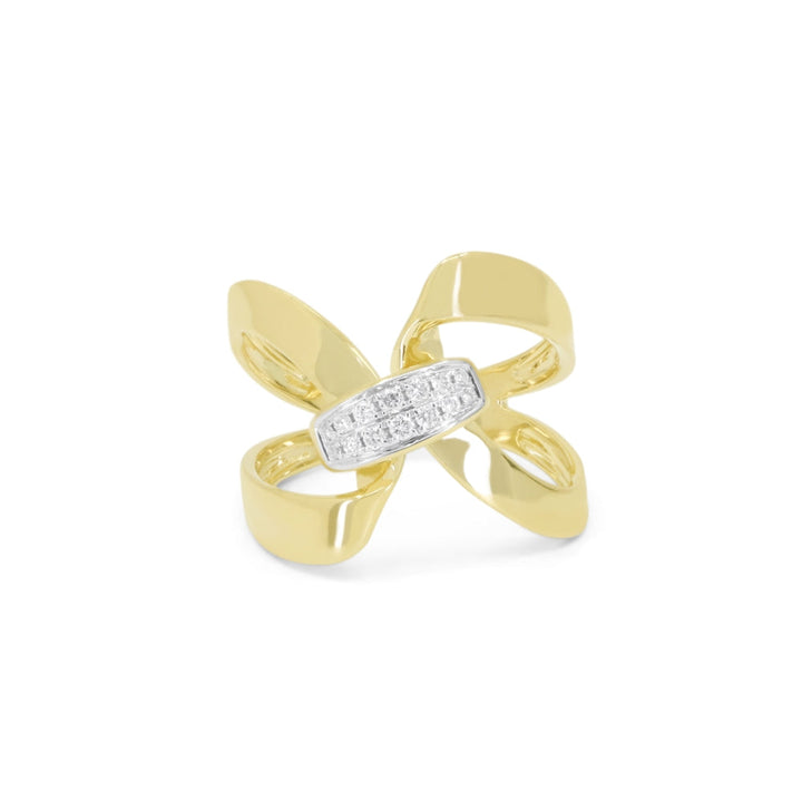 Beautiful Hand Crafted 14K Yellow Gold White Diamond Milano Collection Ring