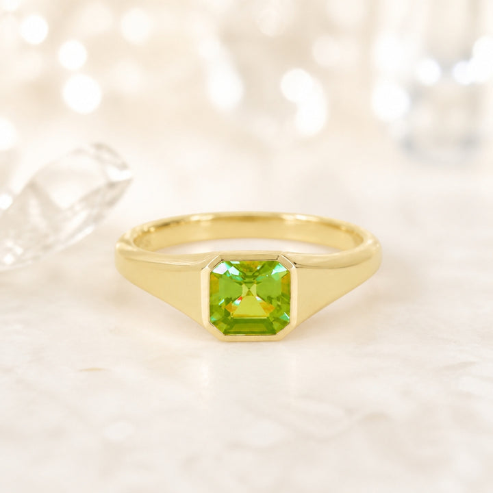 R1632 - 14K Yellow Gold Ring