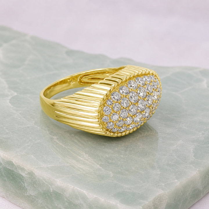 R1637 - 14K Yellow Gold Diamond Ring